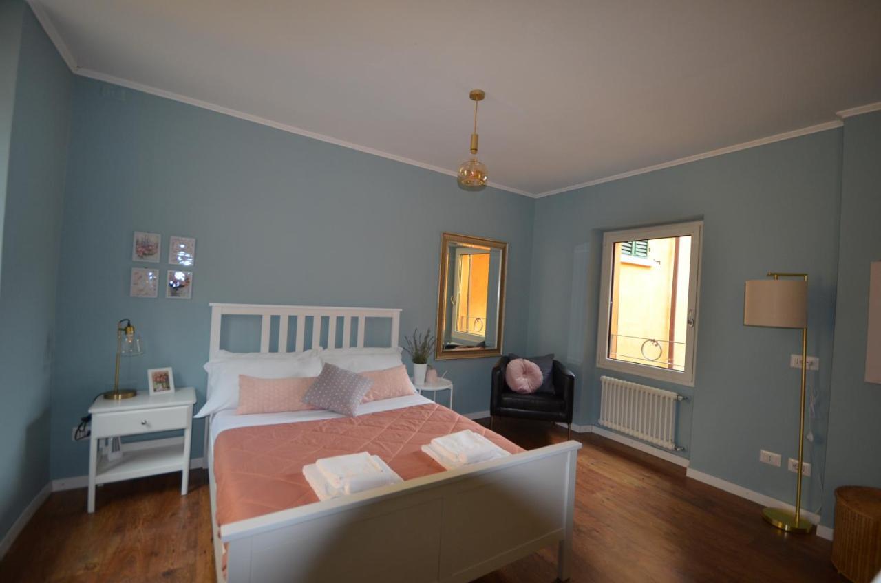 Varennahouse Aston Apt Βίλα Εξωτερικό φωτογραφία