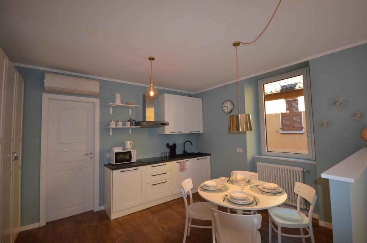 Varennahouse Aston Apt Βίλα Εξωτερικό φωτογραφία