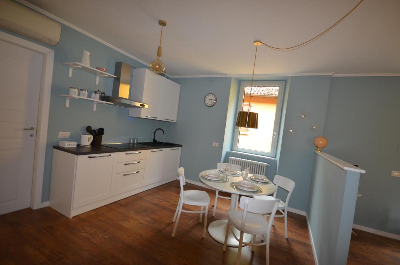 Varennahouse Aston Apt Βίλα Εξωτερικό φωτογραφία