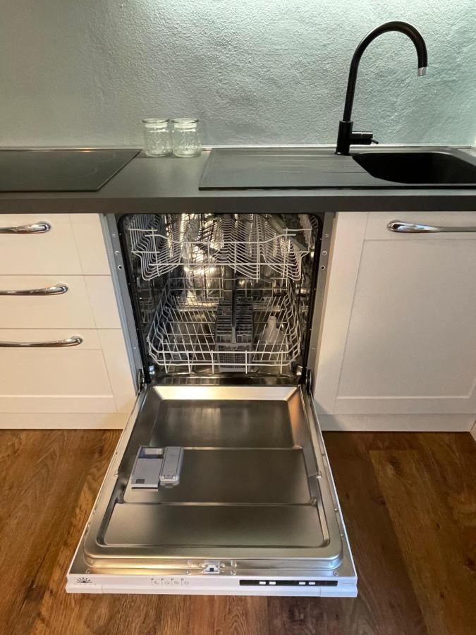 Varennahouse Aston Apt Βίλα Εξωτερικό φωτογραφία